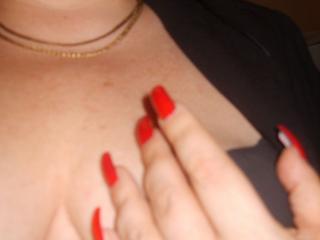 Madame Deroissy - Alter: 55 / Sch&uuml;tze - Alter: 160 / mollig - Geschlecht: weiblich - Ausrichtung: heterosexuell - Haare: blond / sehr lang - Piercing: keins - BH-Gr&ouml;&szlig;e: D - Hautfarbe: gebr&auml;unt - Augen: blau - Rasur: vollrasiert