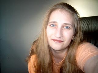 SweetLily for You - Leidenschaftliche L&ouml;wefrau m&ouml;chte gemeinsam mit Dir neue Wege beschreiten. Bist du auch bereit daf&uuml;r? Dann komm, und trau Dich - lass es uns zusammen probieren.