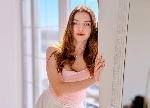 MaryJoy - Hallo Leute! Ich freue mich sehr, hier bei euch zu sein! Ich halte mich für ein nettes Mädchen