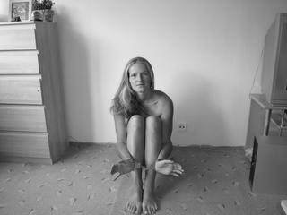 Aneta - Habe so gerne Sex und suche jemanden, der genauso gerne Sex hat. Will Dich f&uuml;hlen - kommst Du?? Mache mit Dir alles, was Du von mir willst, Schatz. :-)))

