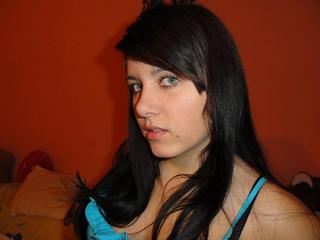 Cornelia1990 - U can find ur pleasure here and it`s not important what u want - just come and ask me 

I`m sure you will love me, so try me out... :)