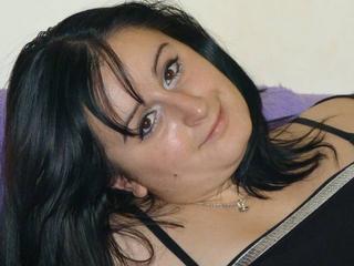 SweetMorena - I am here to make a sexy dance for you and to offer a live sex session with webcam. I am ready to show you my naked body. Are you ready for me?