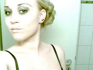 SweetAnastasia18 - Komm, und spiele mit mir! - blasen,girl,muschi