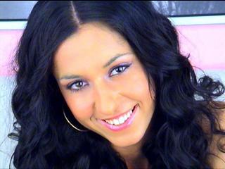 HOT MAMBA - I am: Friendly, kind, romantic, exotic, playful and an energetic young princess! Are you ready to have some fun with a really gorgeous babe who has a great body? Then come on in!