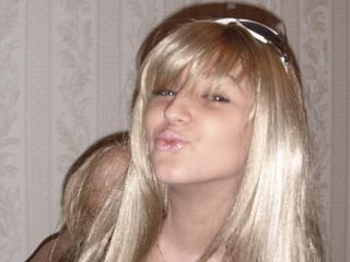 SweetCoxie4UX - My enormous bosoms and extremely hard nipples were truly created to be sucked, by you! 

Want to try me? I`m waiting for you right now!