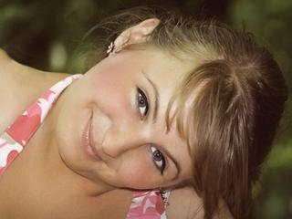 Prima - Sex, Kochen, Tanzen, Sport und Musik. - Ich bin alleine zu Hause. Noch dazu bin ich total geil. Ich habe keine Ahnung, was ich machen soll. Hast du Lust mit mir per Cam 2 Cam zu `schweinigeln`? Gibt es jemanden, der es mit mir machen will?

Wenn Du eine nette Zeit verbringen willst, schreib mir einfach! ;) - Alter: 22 / Krebs - Alter: 165 / normal - Geschlecht: weiblich - Ausrichtung: heterosexuell - Haare: braun / mittellang - Piercing: keins - BH-Gr&ouml;&szlig;e: D - Hautfarbe: weiss - Augen: braun - Rasur: vollrasiert