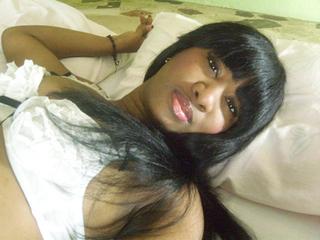 BarbieFace - Hot, horny and happening now! - schlecken,fotzen,pussy
