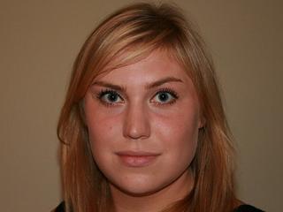 Engelina22 - Dancing, music, movies and sex. - I'm looking for an adventure - could it be with you? If you like blondes, who are always horny - and without taboos - then you have found the right place! Come on in! - Alter: 21 / Zwilling - Alter: 174 / kr&auml;ftig - Geschlecht: weiblich - Ausrichtung: heterosexuell - Haare: blond / lang - Piercing: keins - BH-Gr&ouml;&szlig;e: D - Hautfarbe: weiss - Augen: blau - Rasur: vollrasiert