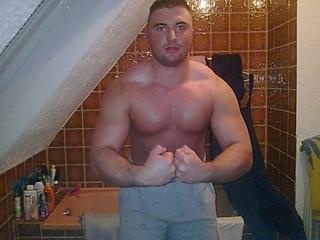 angeloCUBA - Suche dich f&uuml;r private Spielchen. - lecken,nachbarin,muschi