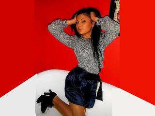 hannah-wilde - Ich brauche einen sexy Partner, m&ouml;chte ihn treffen und vielleicht beginnt eine Beziehung. Ich mag es, wenn ein Mann mich behandelt, wie eine Prinzessin.