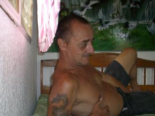 horny  Man - Leben und leben lassen. - bumsen,amateurin,klitoris