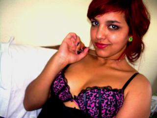 SexyBrownie - Alter: 20 / L&ouml;we - Alter: 175 / sportlich - Geschlecht: weiblich - Ausrichtung: heterosexuell - Haare: rot / lang - Piercing: Gesicht - BH-Gr&ouml;&szlig;e: B - Hautfarbe: weiss - Augen: braun - Rasur: teilrasiert
