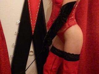 LadyLybelle - Ich lebe nur einmal.  - lecken,schlampe,muschi