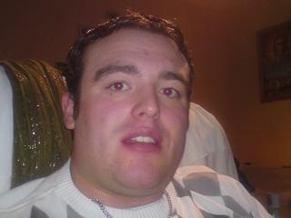 sexypatrick91 - Hallo, ich bin Patrick, immer geil und warte genau auf dich. Vielleicht hast du ja auch Interesse an einem Live-Date, ohne finanzielles Interesse.