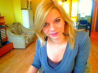 Vika - Sport, Musik und Reisen. - Hallo. Ich bin neu hier, und ich suche Spass und interessante Personen. Wann hast Du Zeit und Lust auf was Geiles? Ich lade Dich ein. - Alter: 19 / Stier - Alter: 165 / schlank - Geschlecht: weiblich - Ausrichtung: heterosexuell - Haare: blond / lang - Piercing: keins - BH-Gr&ouml;&szlig;e: C - Hautfarbe: weiss - Augen: braun - Rasur: vollrasiert