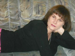 Katya33 - Alter: 34 / Wassermann - Alter: 164 / normal - Geschlecht: weiblich - Ausrichtung: heterosexuell - Haare: br&uuml;nett / mittellang - Piercing: Gesicht - BH-Gr&ouml;&szlig;e: B - Hautfarbe: weiss - Augen: grau - Rasur: vollrasiert