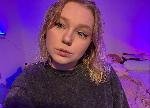 limeCat - Sexy Mädchen mit heißem Körper, bereit, neue sexy Spiele auszuprobieren. Komm und spiel!