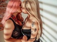 Hallo Schatz, wir sind Anie und Sophie, wir sind Latina-Liebhaber und begierig darauf, mehr Menschen zu unserer Liebe hinzuzufügen, wir glauben, dass wir enthusiastische und mutige Menschen sind, wir sind sehr geil und wir verbringen gerne schöne Momente zusammen oder in Begleitung.