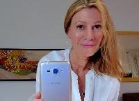 Hallöchen, schön dass du mich angeklickt hast. Stehst du auf geile Kurven in sexy Dessous? Dann erwarte ich Dich!

Am Morgen, Mittags oder am Abend, wann bist du bereit? ;-) Diskretion ist selbstverständlich...