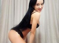 Heiße und reife Dame, die gerne zu dem Körper steht, erfahren aber süß, geil und immer bereit, ohne Kopfschmerzen und offen für Neues. Was uns hier erwartet? Das hängt nur von uns ab :)