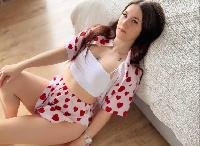 Flirten, kluge Männer, interessante Gespräche, teure Geschenke - ich suche Kontakte und freche Spiele.