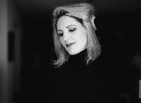 Von einem planbaren, gradlinigen Leben habe ich genug - deshalb lebe ich mich jetzt voll aus! Mit 37 weiß ich so langsam was ich will ;-) also, finde es heraus!