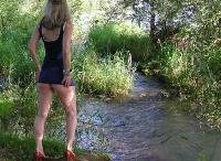 Ich bin allein zu Hause und möchte DICH verwöhnen. Ich suche einen Sahneboy. Ein heisser Body wartet auf DICH! Ich bin 170cm groß, habe blonde, lange Haare, echte T*tten, lange Beine und bin offen für alles, was Spaß macht!!! Sag mir was DU sehen willst, grins. Öffne mir die Pforten der Lust. Wenn es zwischen uns knistert, ist ein Treffen möglich. DU kannst mich spüren...