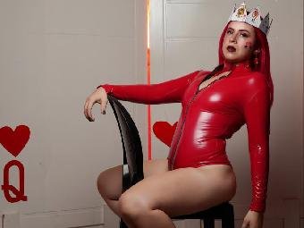 Anal-Sex, Fesselspiele, Lack und Leder, Oralsex, Rollenspiele, Schlucken, SM-Sex, Spanking, Tattoos, Wachs-Spiele