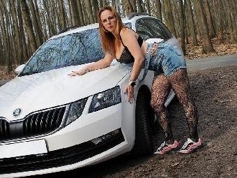 Anal-Sex, Dominant, Fesselspiele, Oralsex, Rollenspiele, Voyeurismus