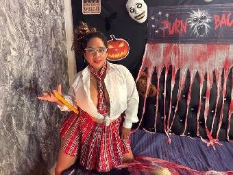 Anal-Sex, Devot, Fetisch, Intimschmuck, Rollenspiele, Sexspielzeug, SM-Sex, Voyeurismus, Wachs-Spiele, Live-Dates